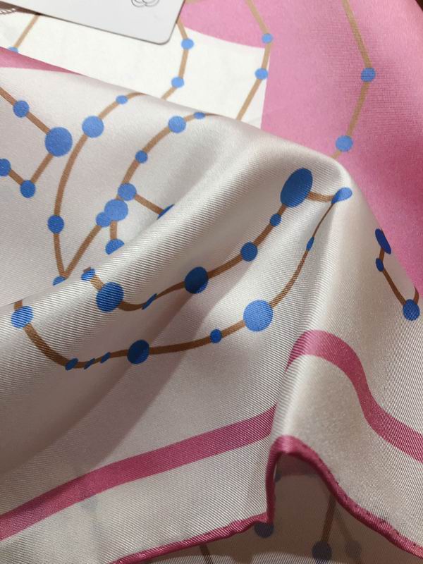 Chanel  silk scarf 90X90cm E10 (29)